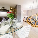Appartamento Hotelove Z Sauna Karpacz